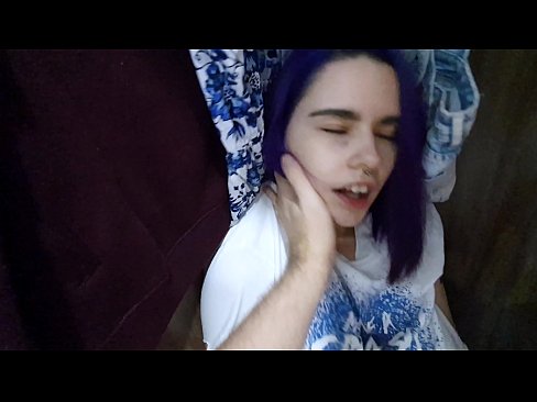 ❤️ Fûn myn suster yn 'e kast en holp har cum ❤️ Superporno by porno fy.ttsex.ru ❤